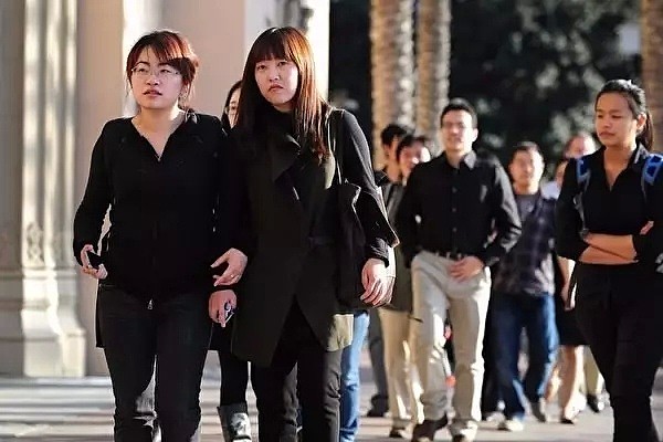 温哥华23岁华裔学生被囚禁、殴打、拍裸照威胁，罪犯竟然未成年...（组图） - 5