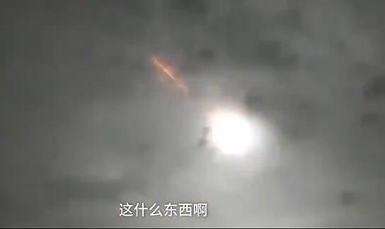 云南西双版纳疑似陨石坠落，漆黑夜空瞬间被照亮（视频/组图） - 3