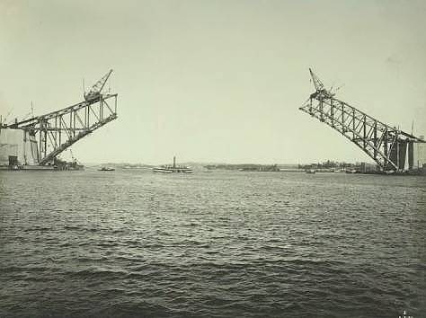 未解之谜！悉尼海港大桥水泥墩里竟封着16个男人！他们究竟是谁，真相太惊人！（组图） - 28