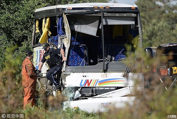 加拿大大巴交通事故致1中国游客死亡，5人伤势严重（组图） - 1