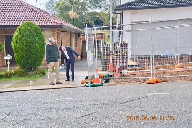 民宅违建封路，悉尼Hurstville小学外存安全隐患！州议员市长已介入（组图） - 5