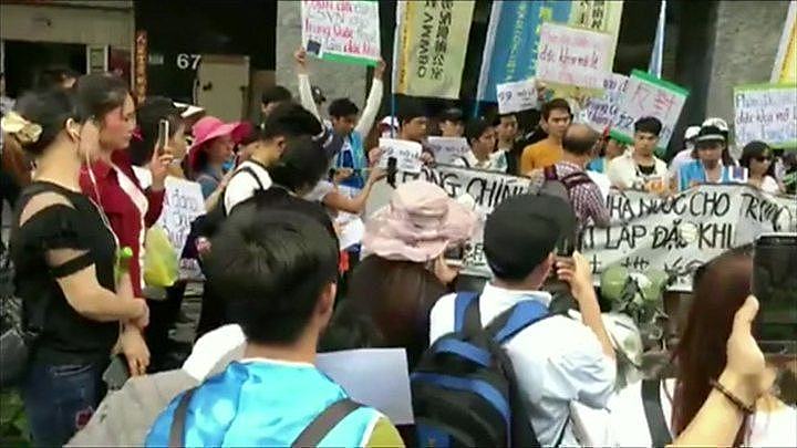 越南最新反华示威折射深层民众排华情结（组图） - 2