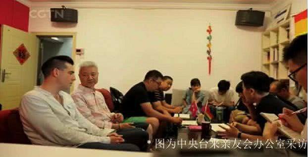 媒体探访中国最大的同性恋组织，两个字：吃惊！（组图） - 8