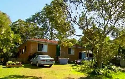 澳洲男子家明明只住了一个人，却每天传来上百人聊天声音，直到有一天邻居推开他家的门…（组图） - 7