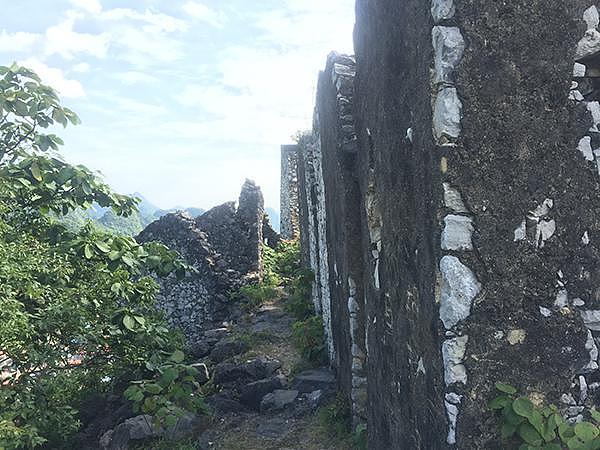 柳州男子杀害两亲生幼女调查：一起买零食上山，数小时后独回