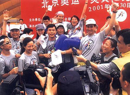 当年说“永远做中国人”，今却鼓吹奥运“为台湾正名”