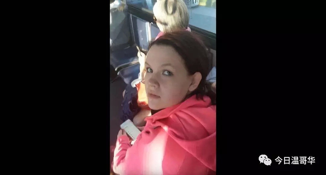 “滚回你的国家！” 温哥华白人女子公交车上狂骂亚裔 “你们没有权利说自己的语言”（组图） - 1
