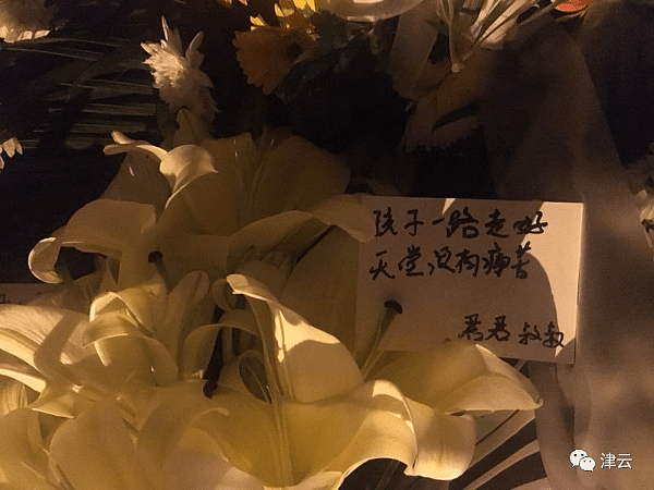 上海未眠夜：两名小学生被刺身亡后的12个小时（组图） - 3