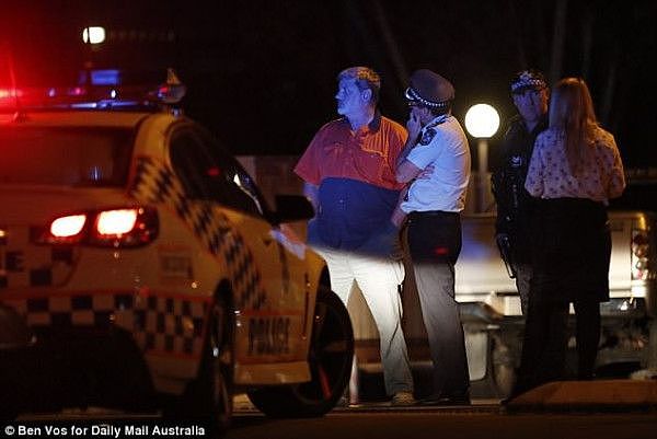 澳16岁少女惨遭分尸！嫌犯持枪与警方对峙28小时后投降（组图/视频） - 8