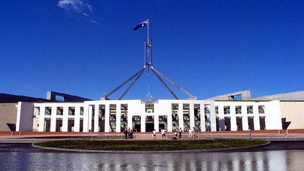 australian_parliament_house_in_canberra_-_andrea_schaffer-ccby2.0_-wikimedia_commons.jpg,0