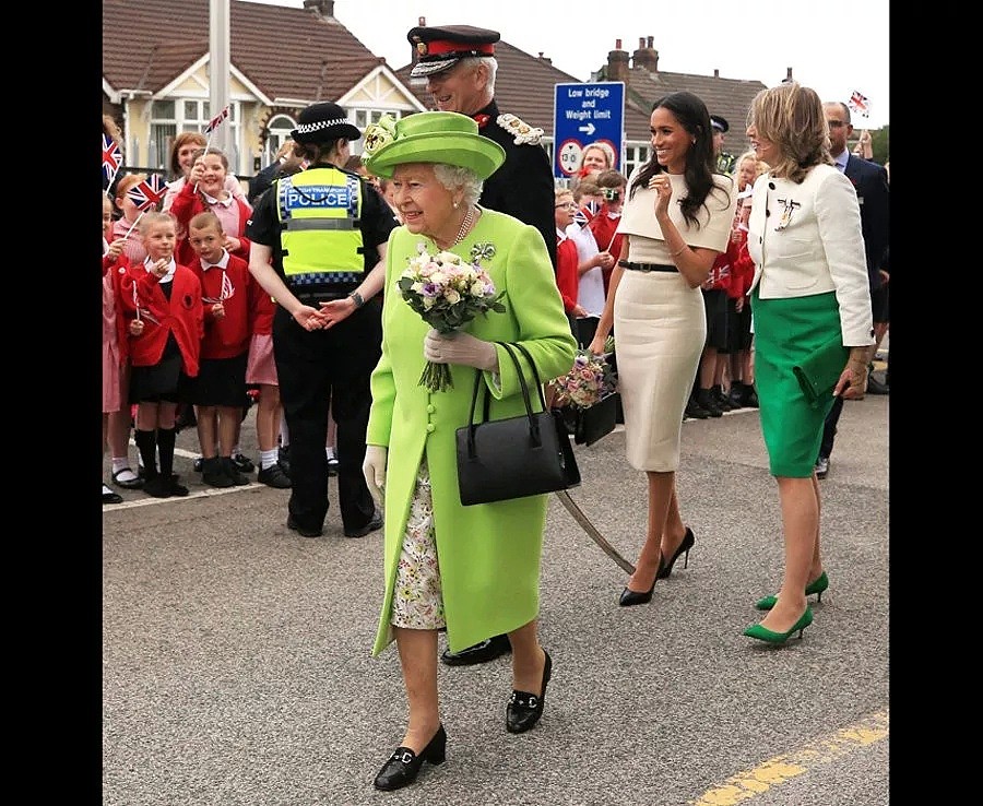 惊！英国女王驾崩暗号曝光！政府秘密演练葬礼，后事流程都安排好了.... - 30