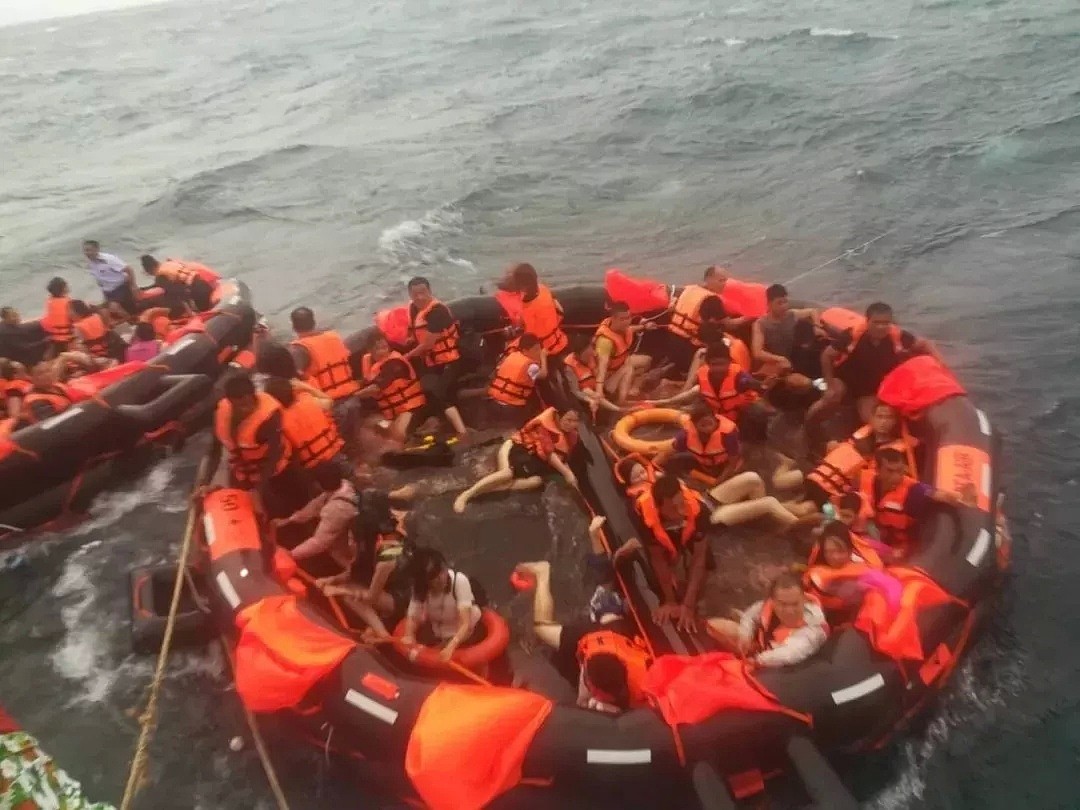 痛心！普吉海域翻船事故已致40人遇难！剩余失踪者仍在持续搜寻中（视频/组图） - 2