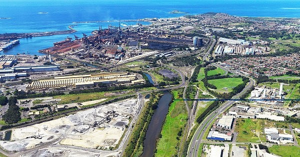 CroppedFocusedImageWyIxMjAwIiwiNjMwIiwieSIsMF0-Brad-Chilby-Port-Kembla-2000-pixel-photo.jpg,0