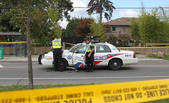 疯了，又有2名路人在多伦多街上被乱枪打死！最近别去，已经80人被打死~（组图） - 8