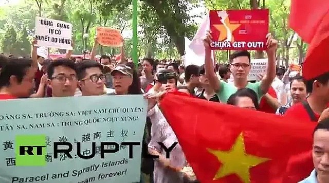布里斯班市中心越南社区爆反华示威！抵制中国“入侵”，反对中企投资（视频/组图） - 10