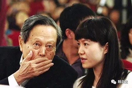 她28岁时嫁给了82岁的杨振宁，14年过去，这对夫妻还好吗？（组图） - 27