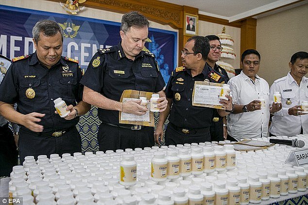 Commander Chris Waters, the Australian Border Force Regional Director for South East , said officials are committed to stopping these substances reaching the streets 