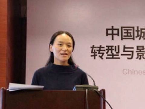 有4名美艳情妇 冯小刚马仔将曝崔永元婚外情证据（组图） - 1