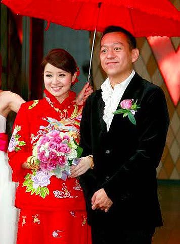 港姐奉女成婚嫁大11岁富商，5年生3女只为求子，为旺夫改名（组图） - 13