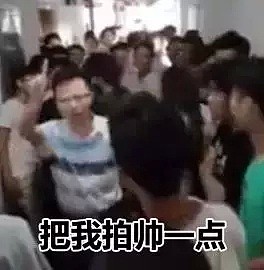 “中国学生被当成狗”，被逼着给老外打扫宿舍！而到了澳洲，却连上厕所都被恐吓！ - 7