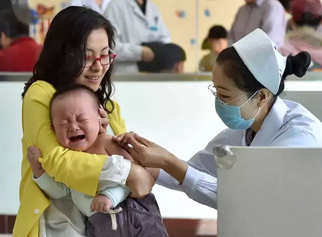 触目惊心！中国企业疫苗造假，只被罚款300多万！强生致癌，赔了300多亿，却坚决不撤回中国的问题产品！（组图） - 35
