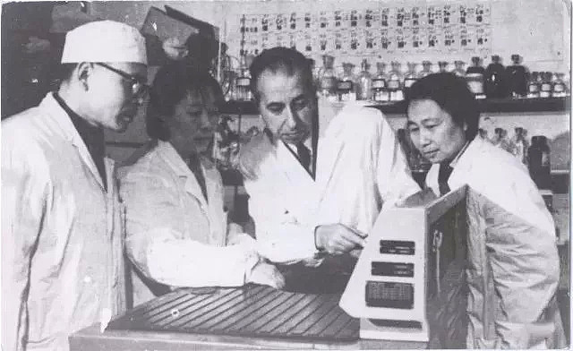 她以身试验，研发出中国第一支乙肝疫苗，可万万没想到，43年后会是这样…（组图） - 10