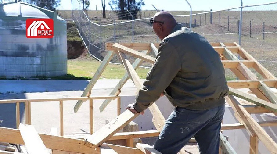 每日地产 | 新州囚犯为农村土著社区建造住房 - 1