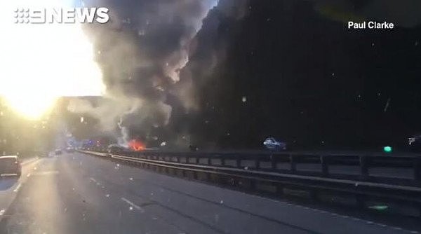 悉尼M1发生3车相撞事故！卡车爆炸致2人惨死，被堵车龙长达10公里！（组图/视频） - 3