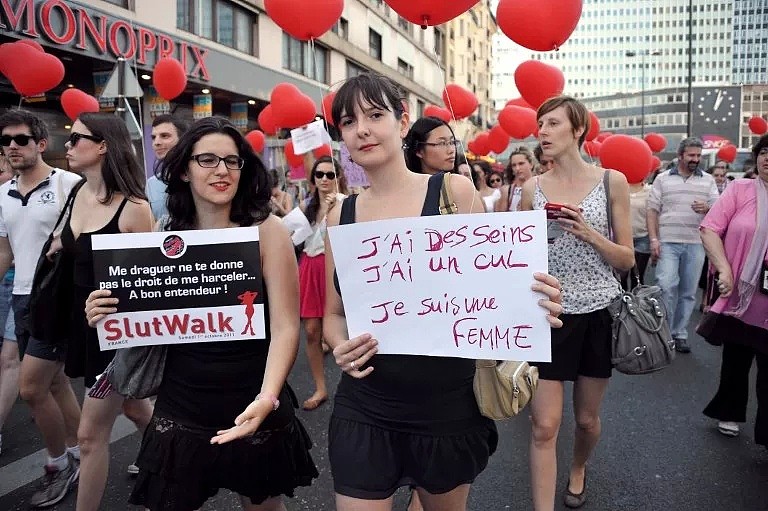 巴黎一少女街头制止性骚扰却遭殴打，全法国都怒了（组图） - 7