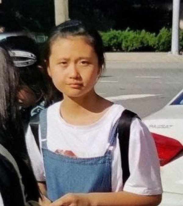 中国女童赴美旅游，华盛顿机场遭绑架，处境危险（组图） - 1