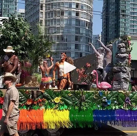 加拿大最大尺度肉体狂欢！同性恋游行！露点、SM场面、发套套……大开眼界！（组图） - 13