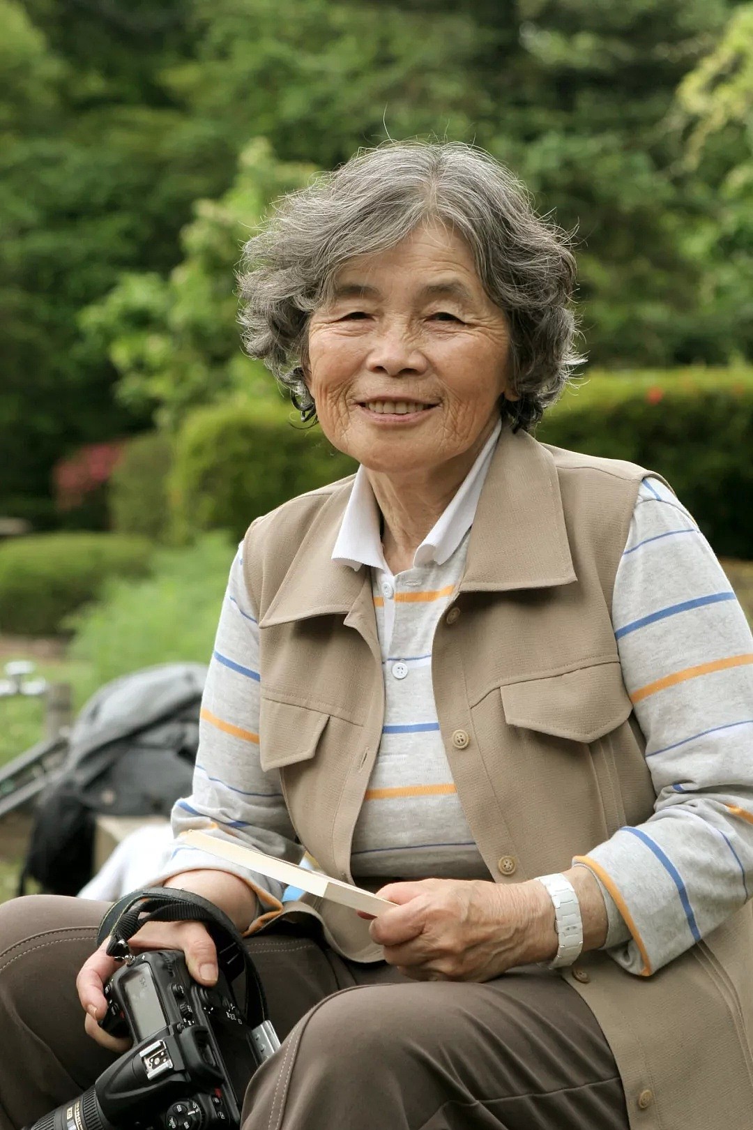 90岁日本老奶奶，酗酒飙车碰瓷却爆红Ins！网友：可以，这很硬核（组图） - 12