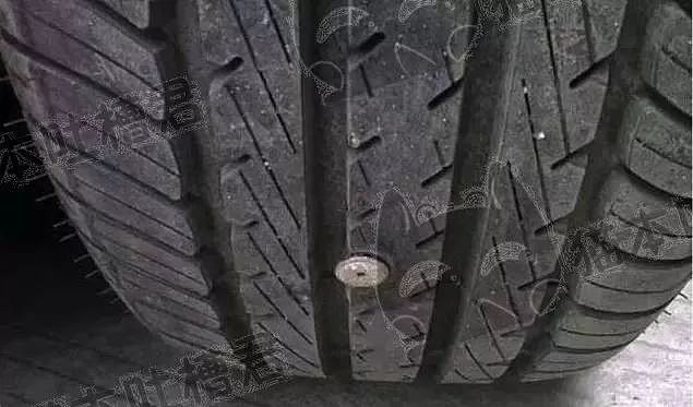 澳华人修车厂疑在路边撒钉子，四个轮胎全被扎，换胎竟要$1000？！（图） - 4