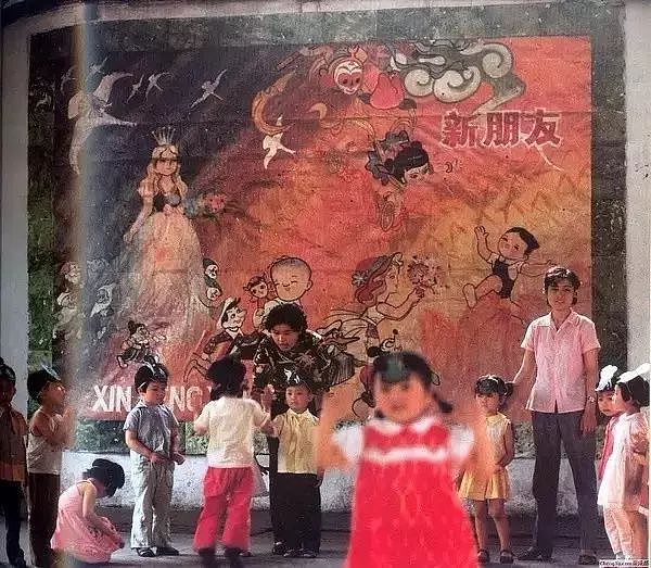 日本摄影师36年前拍的中国孩子，这里有你我的回忆吗？（组图） - 16