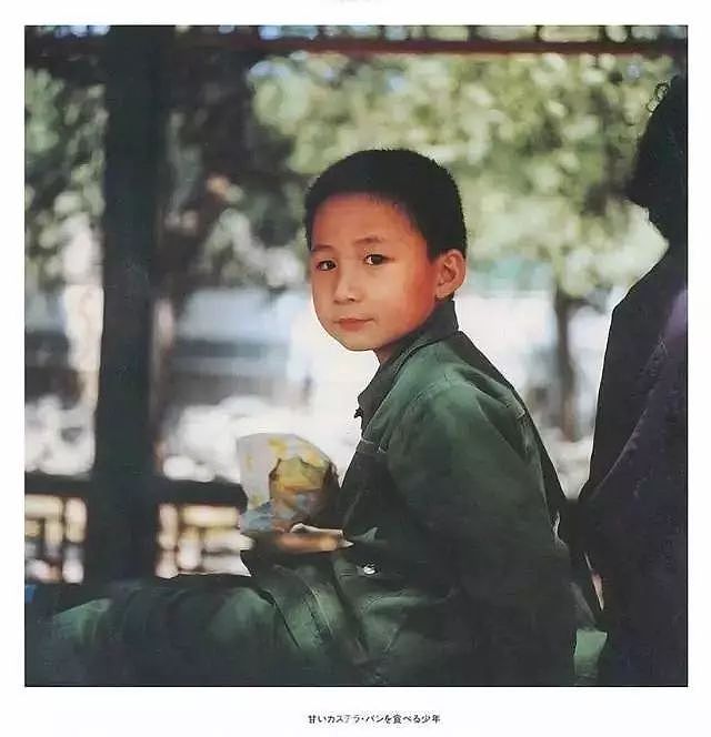 日本摄影师36年前拍的中国孩子，这里有你我的回忆吗？（组图） - 26