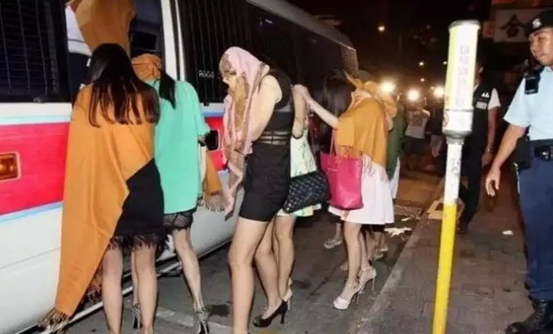 韩国美女组团去新加坡卖淫，全套服务600元一小时！（组图） - 3
