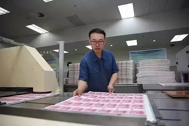 中美贸易战后，中国印钞厂70幅内部照曝光，简直亮瞎了！（组图） - 47