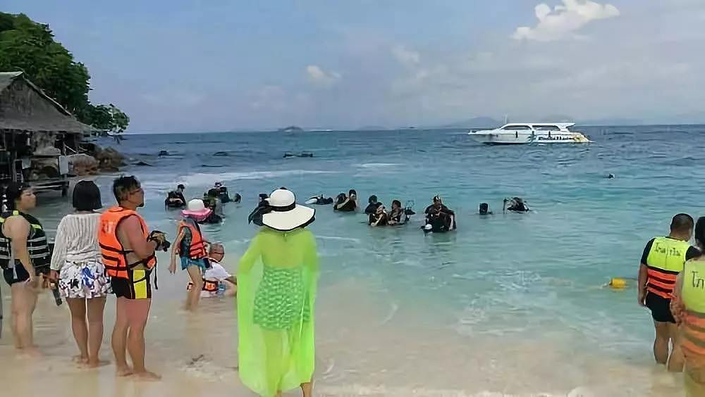 又一名中国游客在泰国溺亡 母亲目睹整个过程（组图） - 1