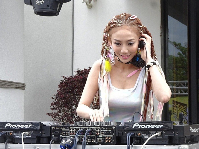 刘乔安转型从事DJ工作。（图片来源：台湾《联合报》）