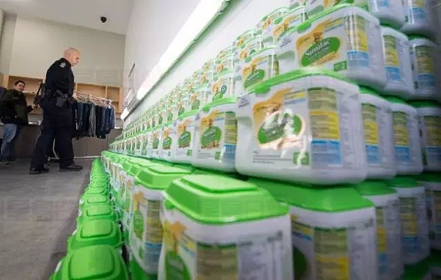 堪比贩毒！中国女子在澳涉偷4000罐奶粉被抓，温哥华亚裔男曾招人偷了几万罐…（组图） - 11