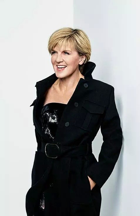“穿阿玛尼的外长”！她没有成为澳洲新总理，却早已是澳洲时尚界最有权势的“大魔头”！（组图） - 33