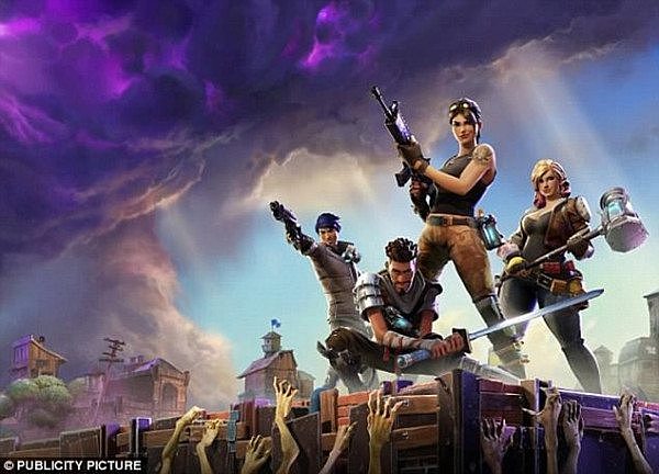 4F9ED24600000578-6122885-Logan_became_obsessed_with_Fortnite_pictured_a_popular_video_gam-a-27_1535856140011.jpg,0