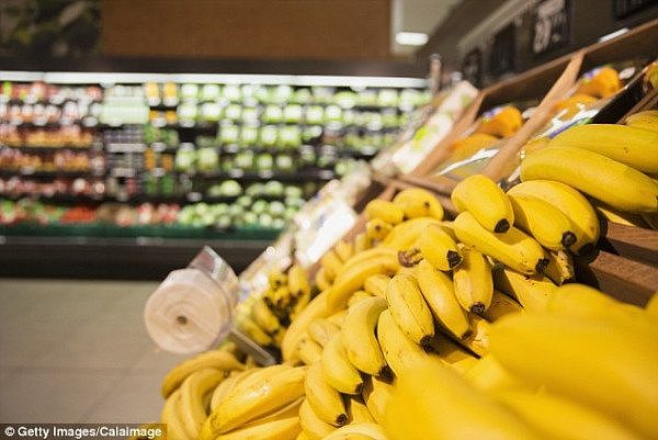 不只草莓里有针！澳洲香蕉中被发现藏金属物！澳媒惊呼：“没有什么水果是安全的！”（组图） - 2