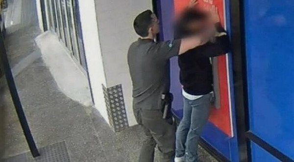 胆肥！澳洲ATM机上被偷偷装了读卡器！真凶竟是留学生！目前被控61项罪名（组图） - 1