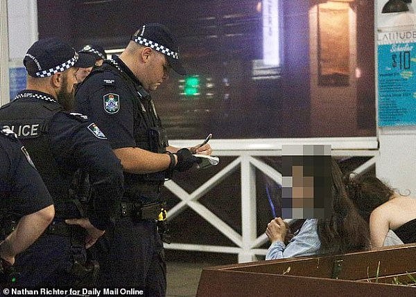 澳洲毕业狂欢季拉开大幕！一夜之间6人被捕，多人涉嫌贩毒（图/视频） - 2
