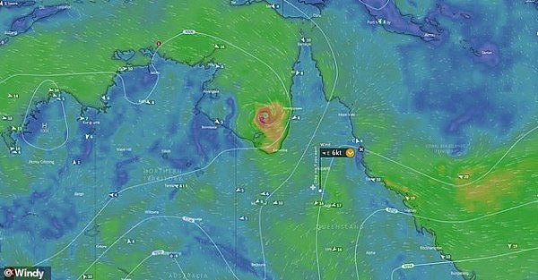 7259568-6483119-Ex_cyclone_Owen_pictured_will_pick_up_momentum_again_during_its_-a-1_1544559275964.jpg,0