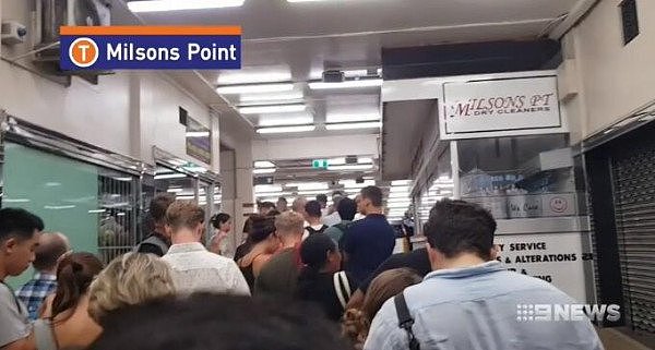 跨年夜悉尼城铁大瘫痪，部分乘客损失数千澳元！城铁CEO：正在考虑退款（组图） - 3