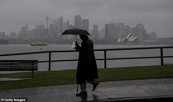 8210644-6563859-Much_of_Australia_should_prepare_for_a_drenching_in_the_first_fu-a-1_1546841732950.jpg,0