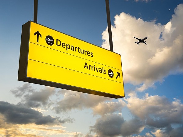 heathrow-airport-arrivals.jpg,0