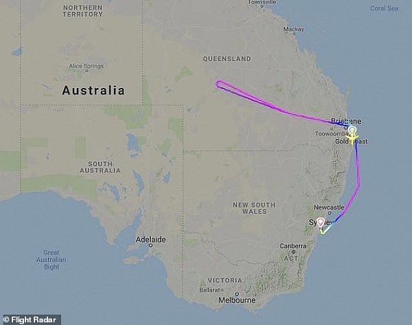 恐怖！澳航班上发生斗殴事件 飞机起飞一小时后紧急迫降悉尼（组图/视频） - 7